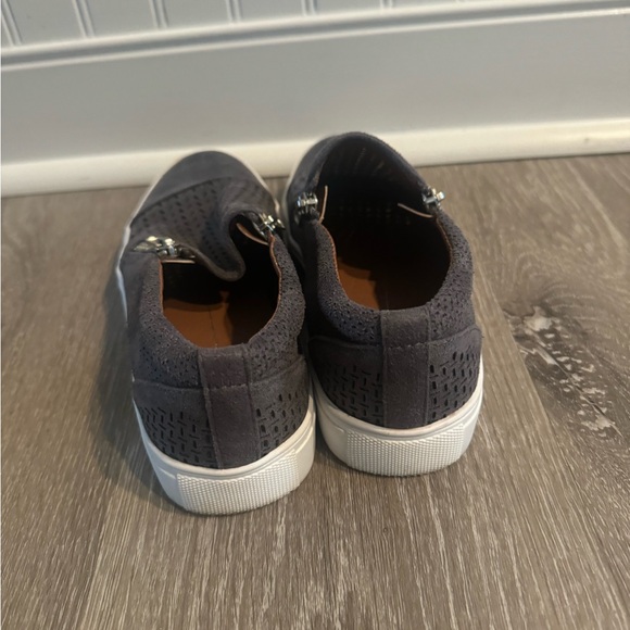 Report slip on shoes women’s size 8 - Picture 3 of 3